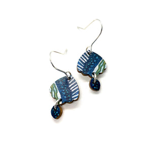 Anna Dangle Earrings