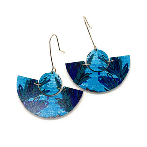 Mia Dangle earrings