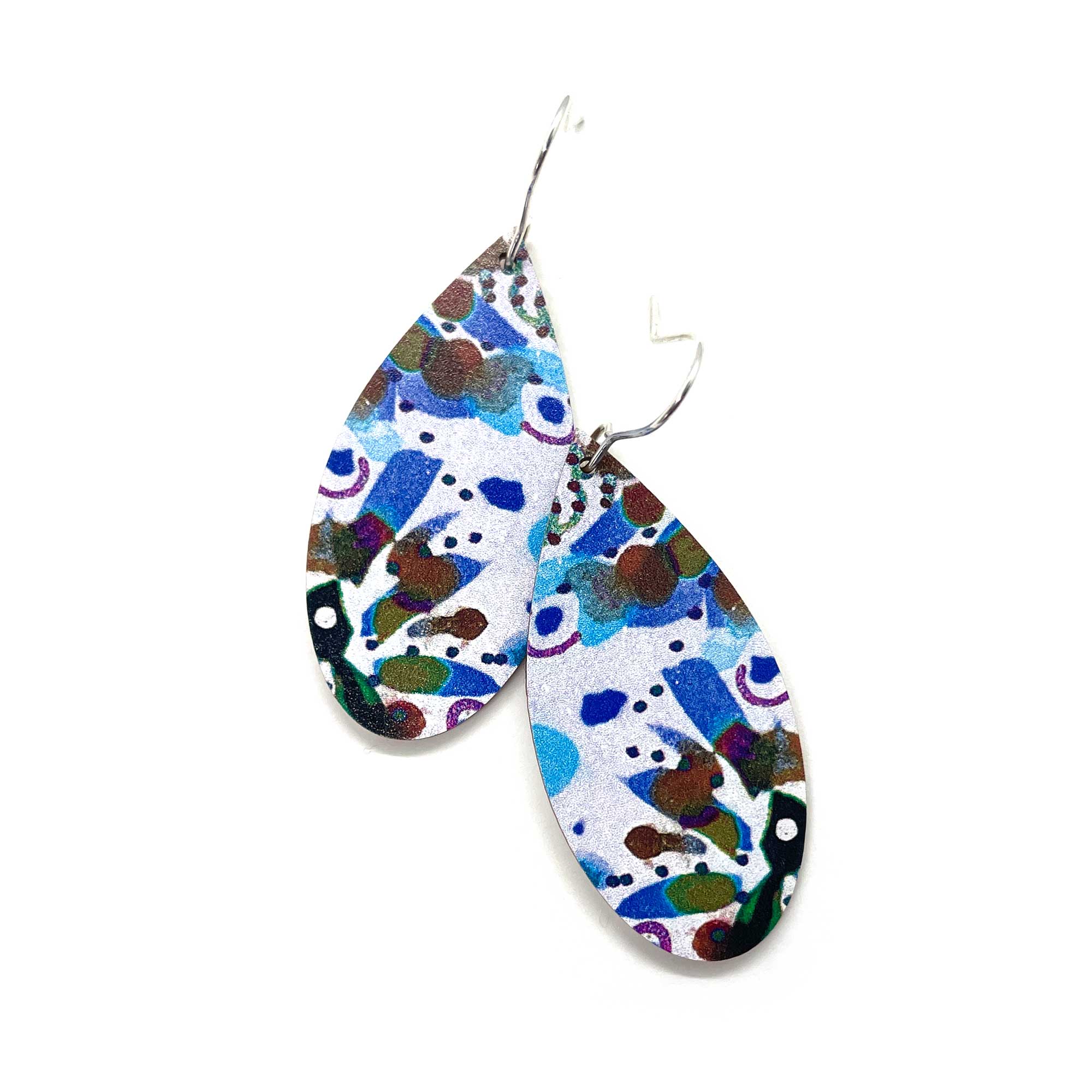 Suki Dangle earrings